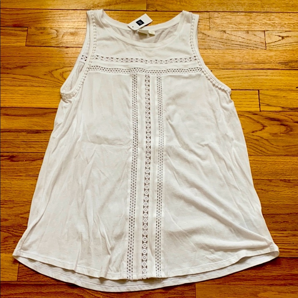 Women’s white tank top